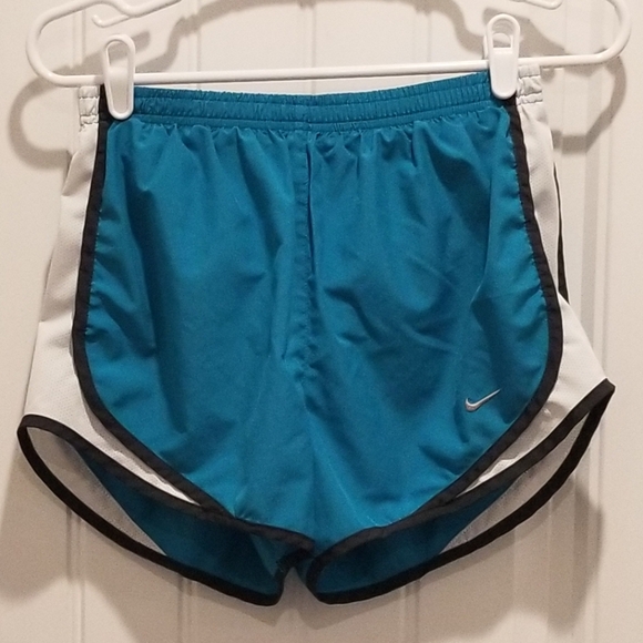 Nike blue activewear Shorts size small - Picture 1 of 9